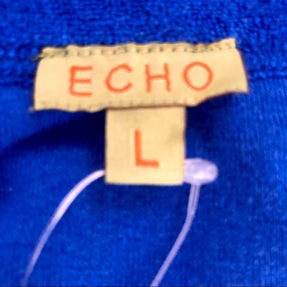 NWT Echo blue coverup skirt with front pocket that has a velcro close. Large - Picture 6 of 9